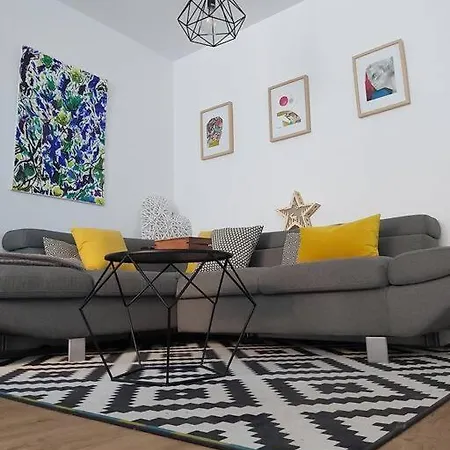 Luminoso Apartamento En El Centro, Con Mucho Arte Seville Exterior photo