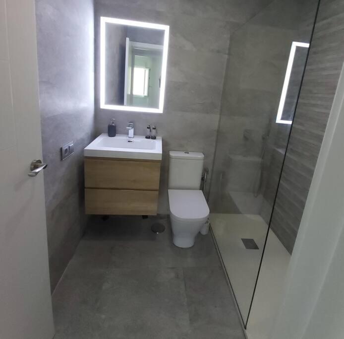 Apartament Luminoso En El Centro, Con Mucho Arte Sevilla