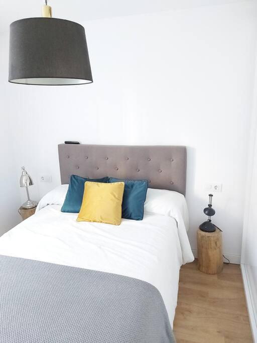 Apartament Luminoso En El Centro, Con Mucho Arte *
